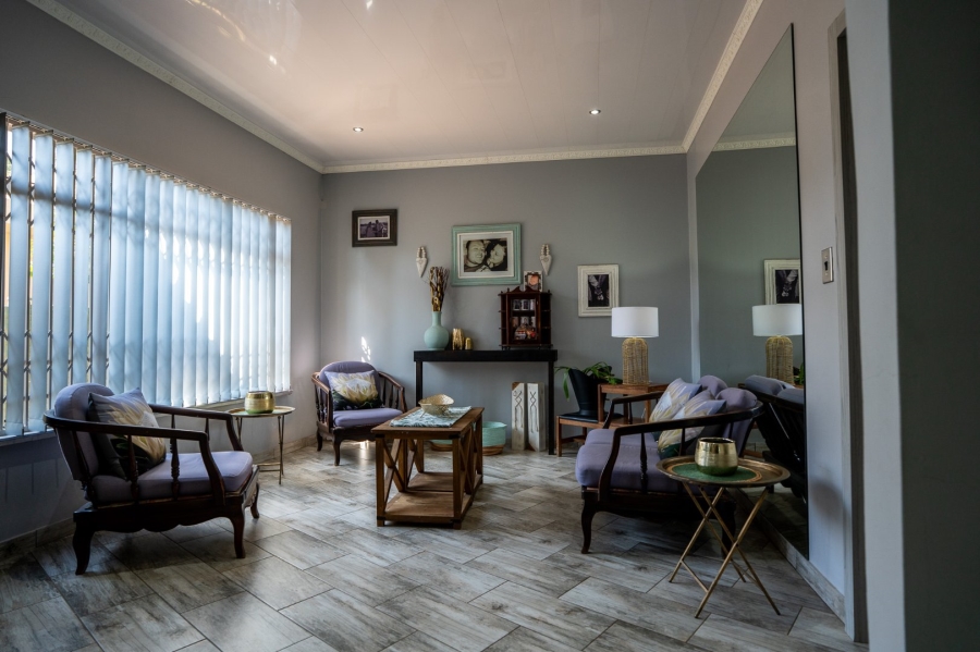 3 Bedroom Property for Sale in La Hoff North West